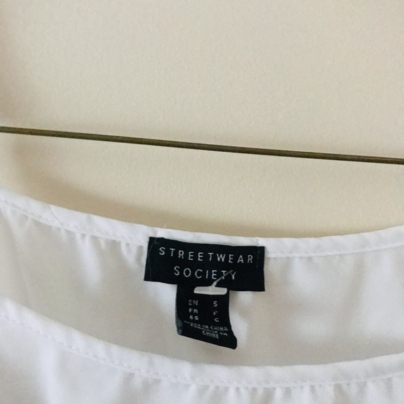 Streetwear Society Floral Jumpsuit Romper - Picture 3 of 4